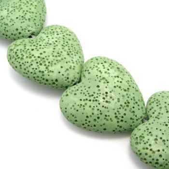 Vulkanska lava srce,bojena. Dimenzije 30x30mm, rupa 2mm  ( KPLAV101)