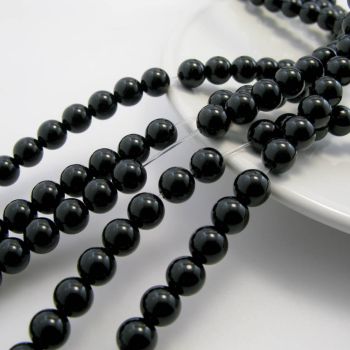 Prirodni Onix, Dimenzjia 8 mm. Cena je data za niz od oko 48 perli. ( KPONX8A )