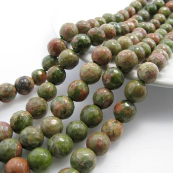 Prirodni Unakit Fasetiran, Dimenzjia 4 mm. Cena je data za niz od oko 100 perli. ( KPUNA4F )