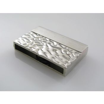 Magnetna kopča   38 x 24 x 6 mm, rupa 35x4 mm,  boja inoxa    ( MAGKOP113N )