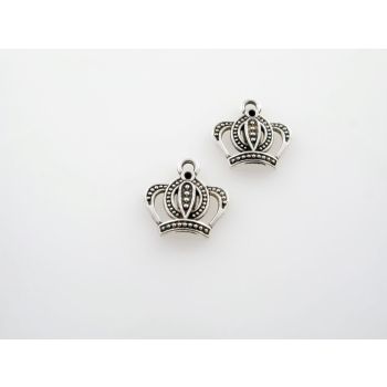 Metalni privezak 15x15mm