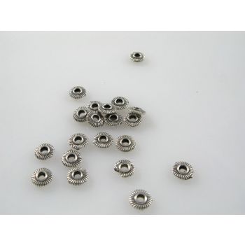 Metalna perla u boji anrtik srebra  ( MKOK-R107AS ) 