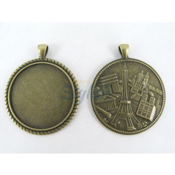 Osnova za medaljon. Boja antik broza. Dimenzije: 48x57mm, unutrasnja 40mm. (MKOZPM-11M)