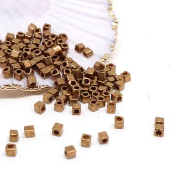 MIYUKI Square , Japanske staklene perle sa 2 rupe (MSQ05011)