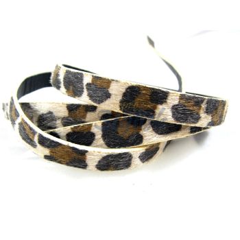Pljosnata traka (Imitacija kože ) sa animal printom. Dimenzije trake 10x2-3mm ( PTR3-01)