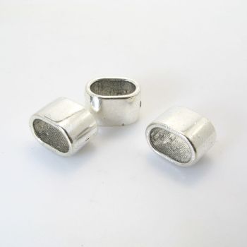 Metalna perla 14 x 9.5 x 9 mm, rupa oko 10,5 x 6,5  mm- boja antik srebra ( R165AS )