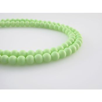 Staklene gumirane perle 8 mm, rupa oko 1mm. Niz sadrži oko 100 perli. SP-GUM111