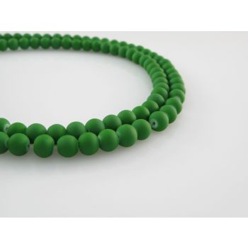 Staklene gumirane perle 8 mm, rupa oko 1mm. Niz sadrži oko 100 perli. SP-GUM115